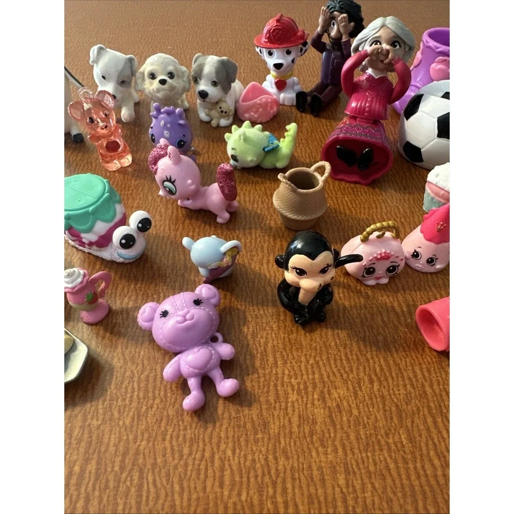 Small‎ Toy Loose Lot Hatchimals, Shopkins, Barbie